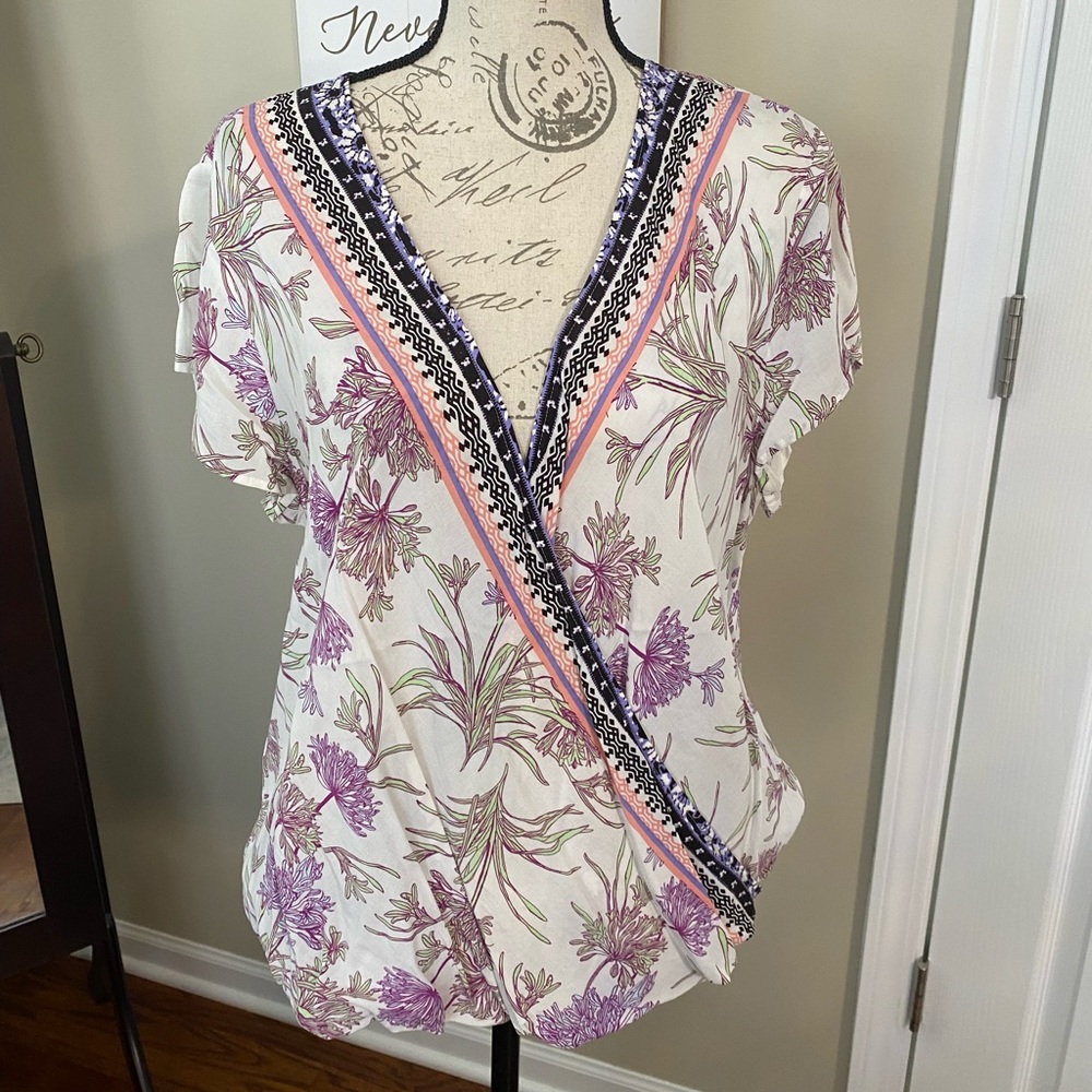 Express woman top. Barely used great condition